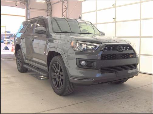 Magnetic Gray Metallic 2016 Toyota 4Runner Limited