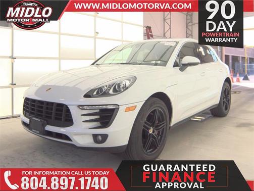 Carrara White Metallic 2017 Porsche Macan Macan