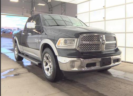 2014 RAM 1500 Laramie