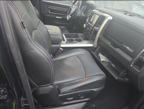 2014 RAM 1500 Laramie