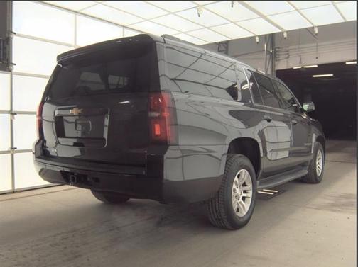 2016 Chevrolet Suburban LT