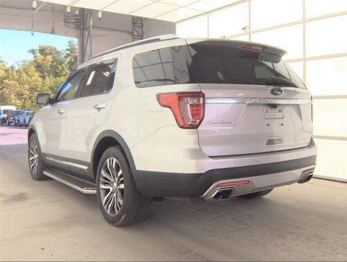 Ingot Silver Metallic 2016 Ford Explorer Platinum