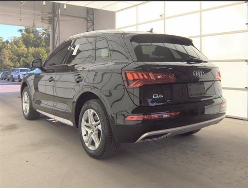 Black 2018 Audi Q5 2.0T Premium