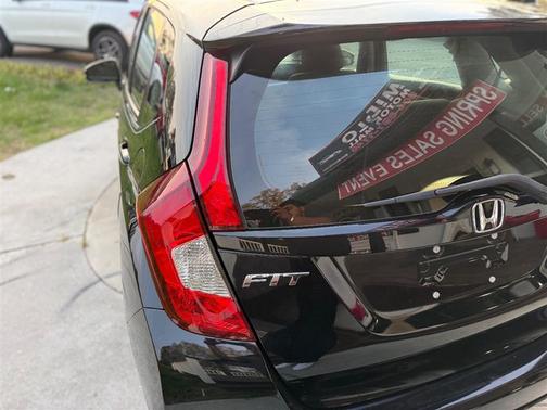 Crystal Black Pearl 2019 Honda Fit LX