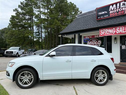 White 2017 Audi Q5 2.0T Premium Plus