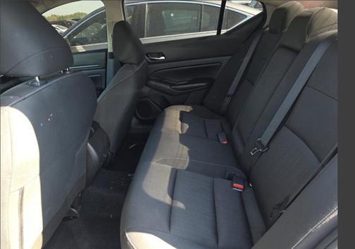 Brilliant Silver Metallic 2022 Nissan Altima S FWD