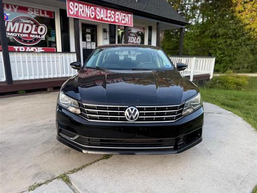 Black Uni 2016 Volkswagen Passat 1.8T S