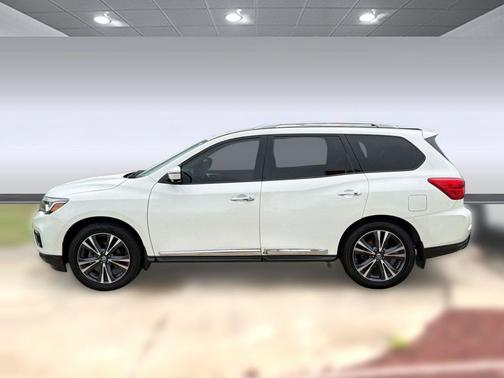 Pearl White 2017 Nissan Pathfinder Platinum