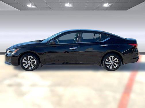 2023 Nissan Altima S FWD