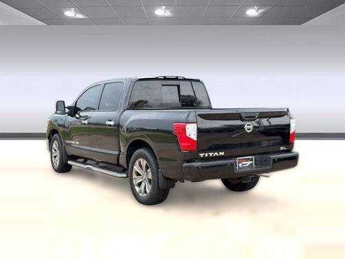 2018 Nissan Titan SL