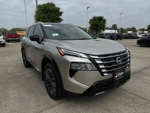 2025 Nissan Rogue Platinum