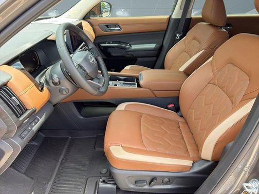 Gun Metallic 2026 Nissan Pathfinder Platinum