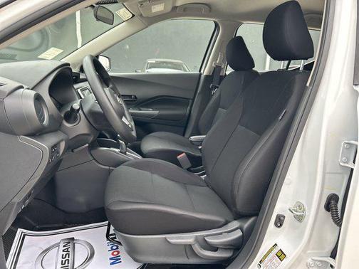 2025 Nissan Kicks S