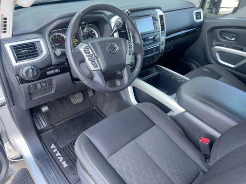 2018 Nissan Titan SV