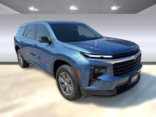 2024 Chevrolet Traverse LS