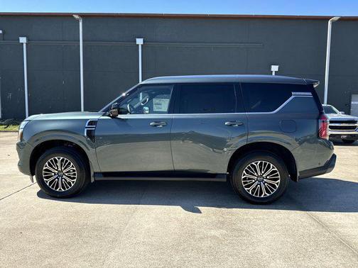 2025 Nissan Armada SL 2WD