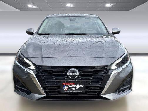 2025 Nissan Altima SL FWD