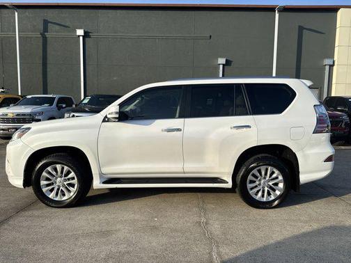 2022 Lexus GX 460 Premium
