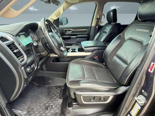 Granite Crystal Metallic Clearcoat 2021 RAM 1500 Laramie