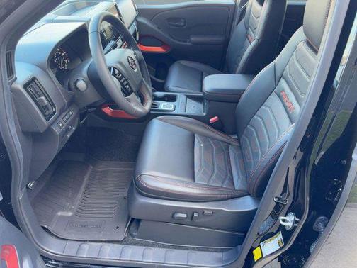 Super Black 2026 Nissan Frontier PRO-4X