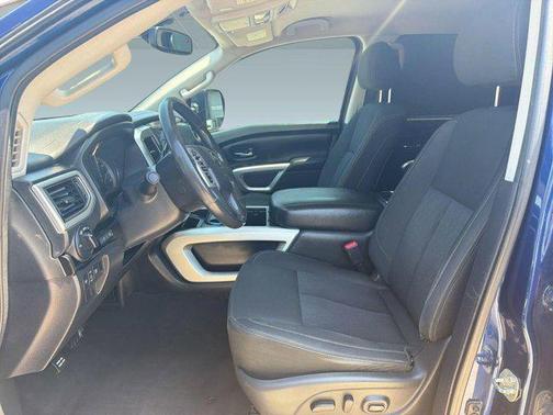 Deep Blue Pearl 2017 Nissan Titan XD SV