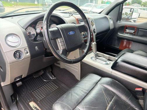 Black 2007 Ford F-150 XLT SuperCrew