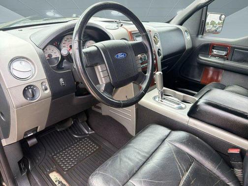 Black 2007 Ford F-150 XLT SuperCrew
