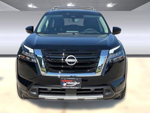 2025 Nissan Pathfinder Platinum FWD