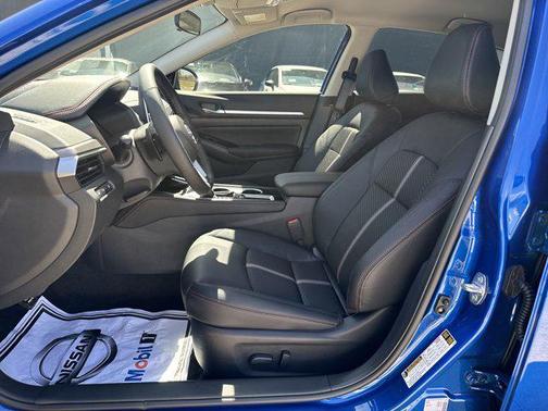 2025 Nissan Altima SR FWD