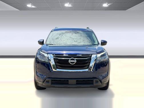 Deep Ocean Blue Pearl 2025 Nissan Pathfinder SV FWD