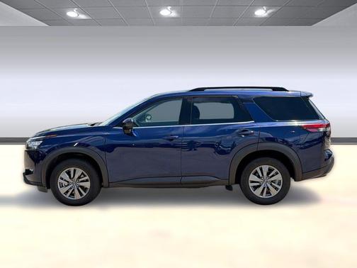 Deep Ocean Blue Pearl 2025 Nissan Pathfinder SV FWD