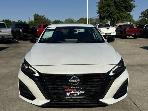 2023 Nissan Altima SR VC-Turbo FWD