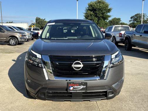 2025 Nissan Pathfinder S FWD
