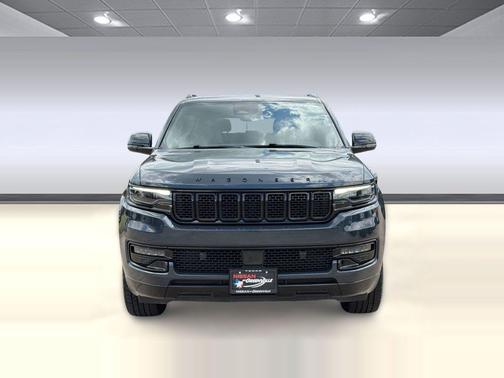 River Rock 2023 Jeep Wagoneer Series II Carbide 4x2