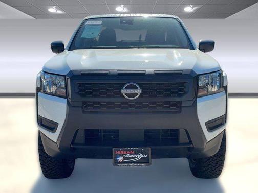 2025 Nissan Frontier S