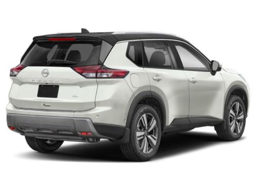 Everest White Pearl/Super Black 2025 Nissan Rogue SL