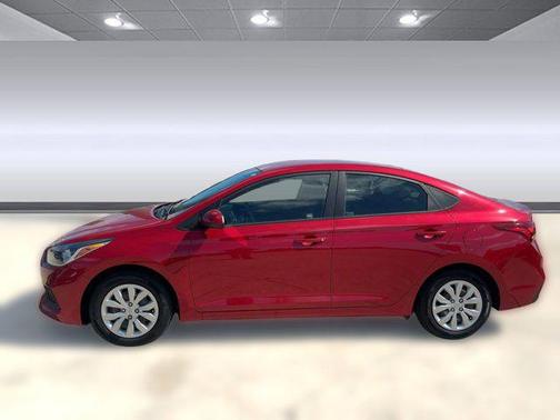 2021 Hyundai Accent SE
