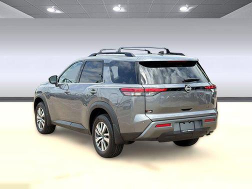 Gun Metallic 2026 Nissan Pathfinder SL