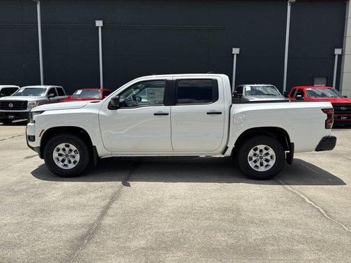 2025 Nissan Frontier S