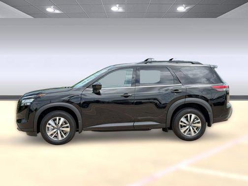Super Black 2026 Nissan Pathfinder SL
