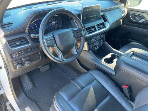 2022 Chevrolet Suburban RST