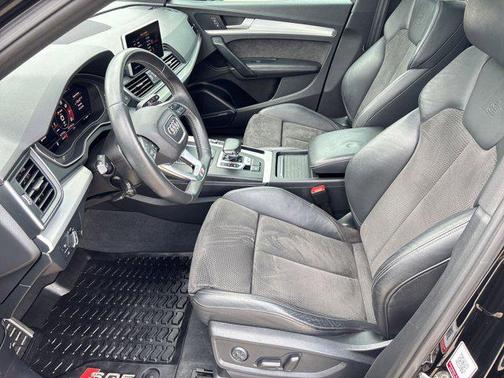 2020 Audi SQ5 3.0T Premium Plus
