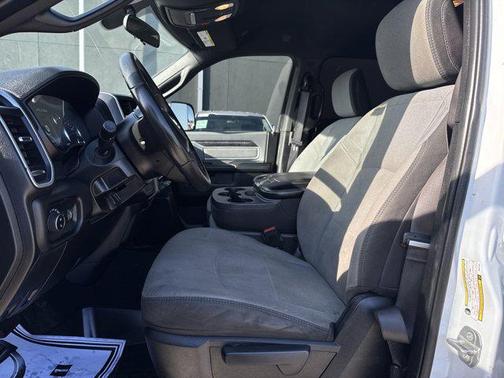 2022 RAM 2500 Big Horn Crew Cab 4x4 6'4' Box