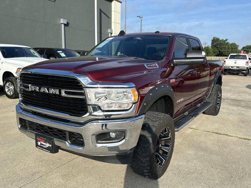 2020 RAM 2500 Lone Star Crew Cab 4X4 6'4' Box