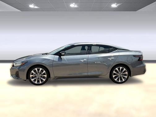 Gun Metallic 2020 Nissan Maxima 3.5 Platinum