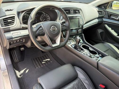 Gun Metallic 2020 Nissan Maxima 3.5 Platinum