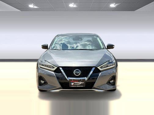 Gun Metallic 2020 Nissan Maxima 3.5 Platinum