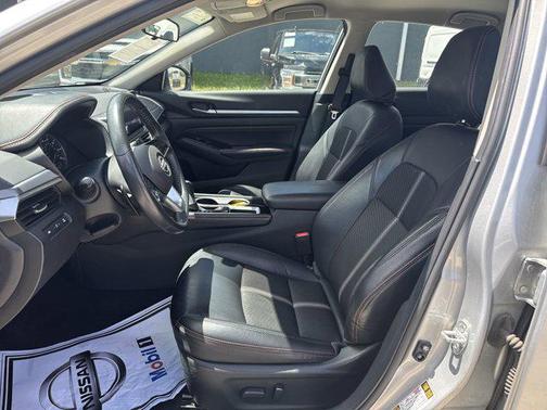 2023 Nissan Altima SR FWD