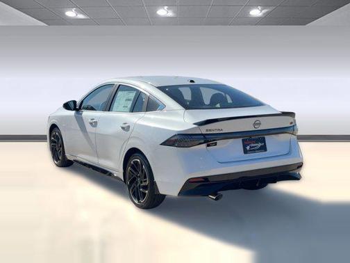 Aspen White Tricoat 2026 Nissan Sentra SR