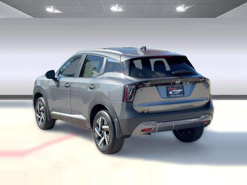 Gun Metallic 2026 Nissan Kicks SV